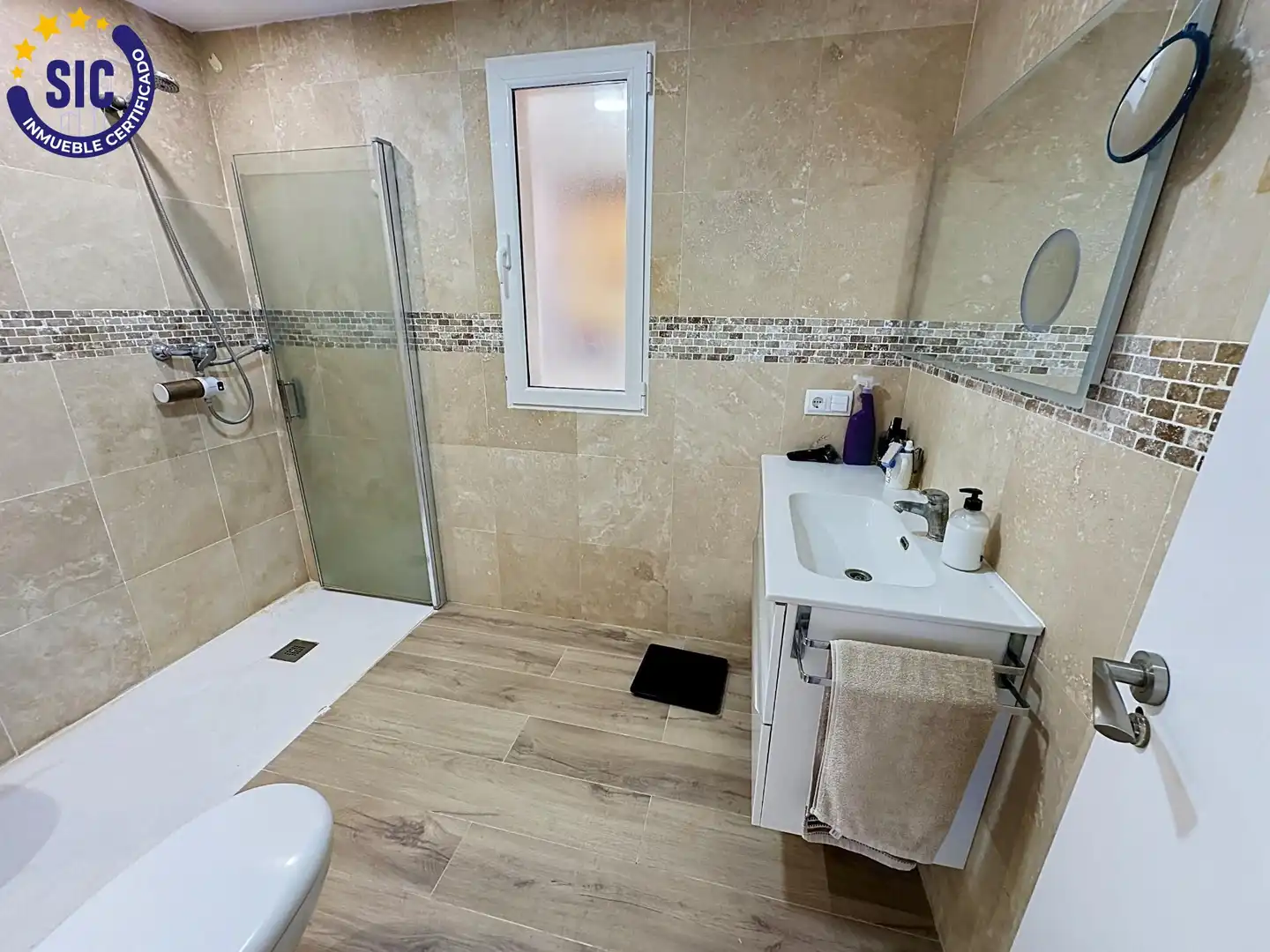 Chalet con jardín en venta en Calle JULIO ROMERO DE TORRES, imagen 10