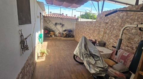 Foto 3 de Casa adosada en venda a Calle Gutiérrez Mellado, Espartinas Pueblo, Sevilla