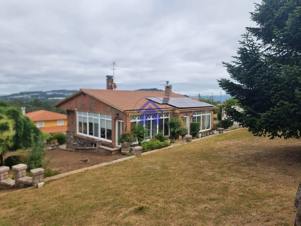 Jardí de Casa o xalet en venda en Gondomar amb Calefacció, Jardí privat i Moblat