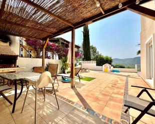 Terrassa de Casa o xalet en venda en Gata de Gorgos amb Aire condicionat, Terrassa i Piscina