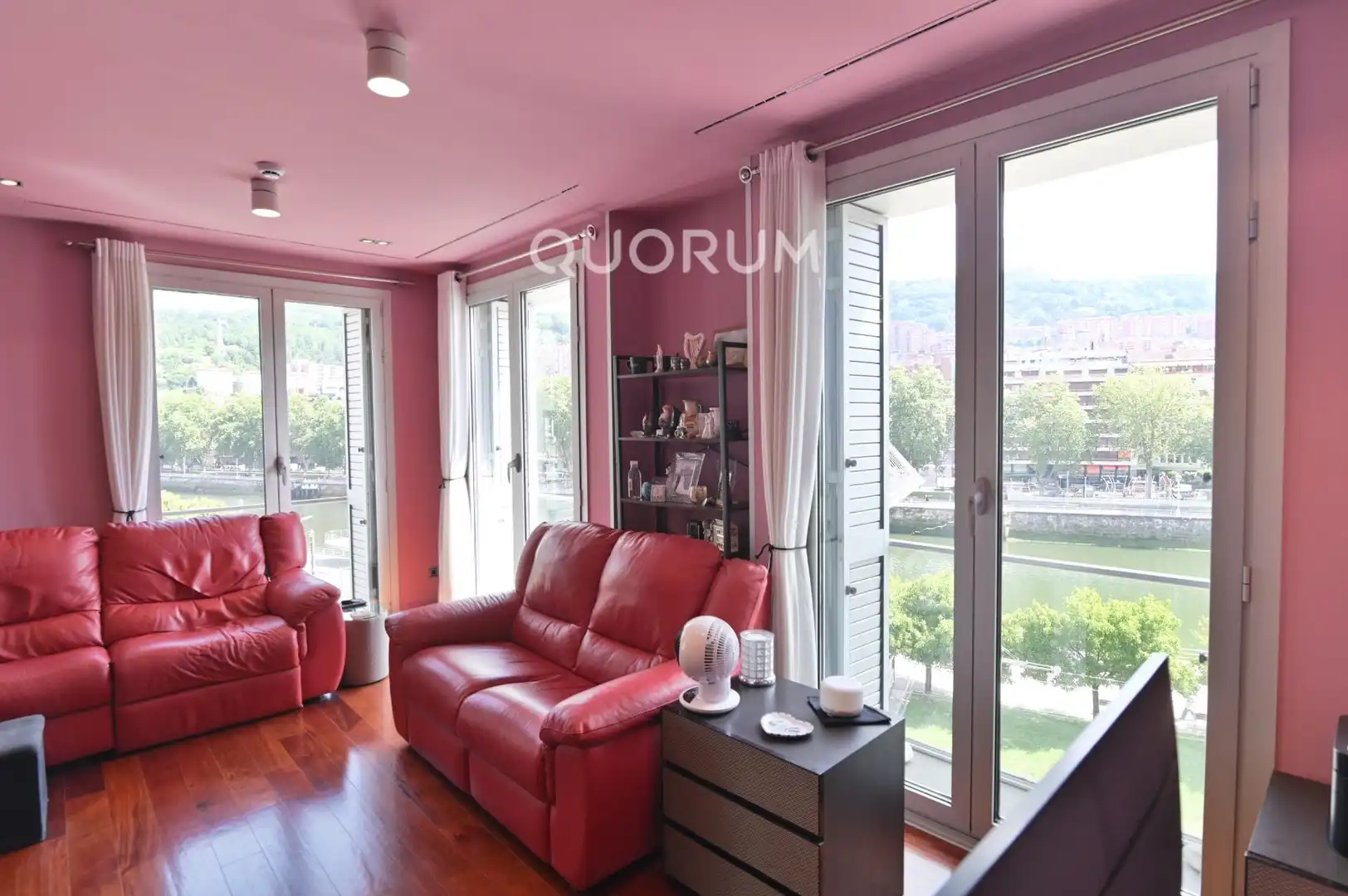 Wohnzimmer von Wohnung zum Verkauf in Bilbao  mit Klimaanlage, Heizung und Terrasse
