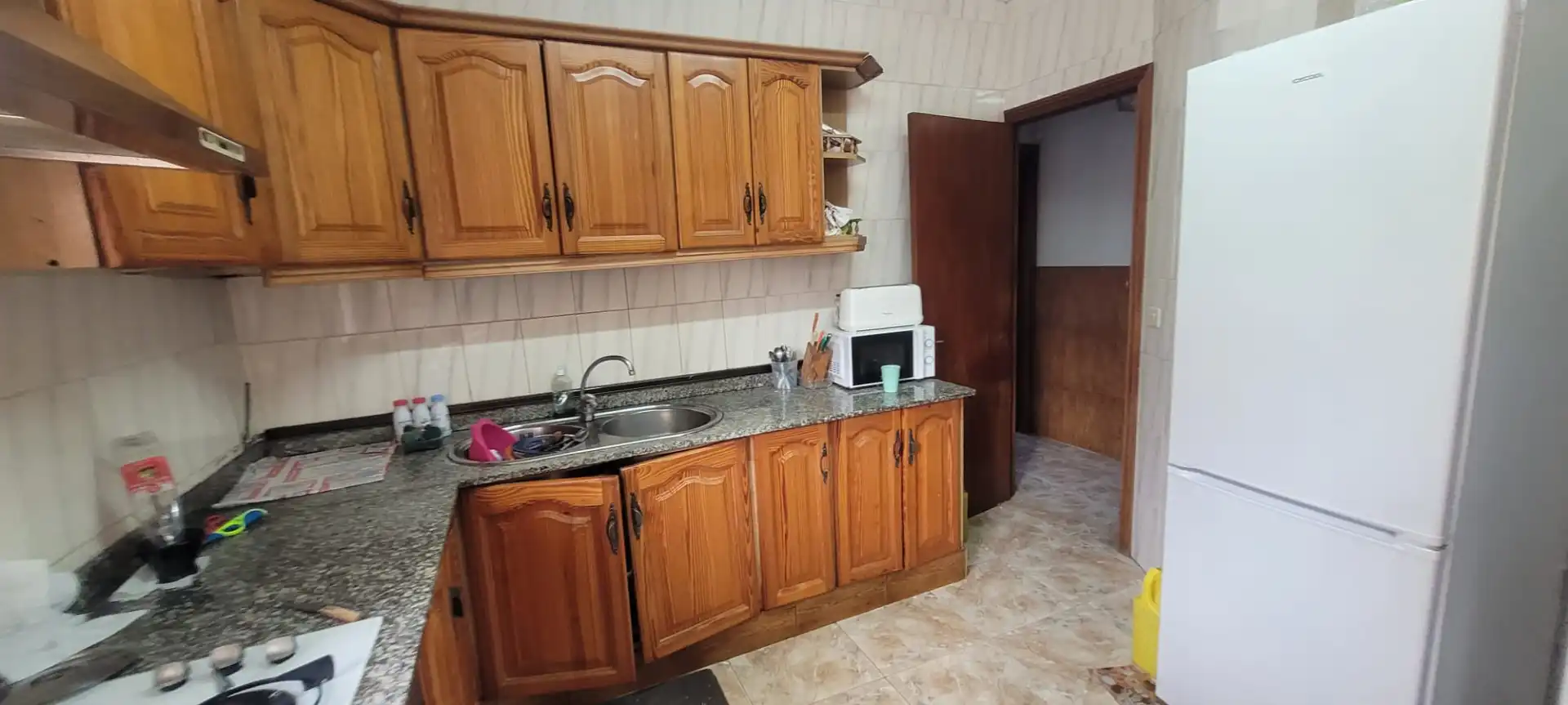 Kitchen of Houses for sale in Algeciras  with Private garden, Terrace and Balcony
