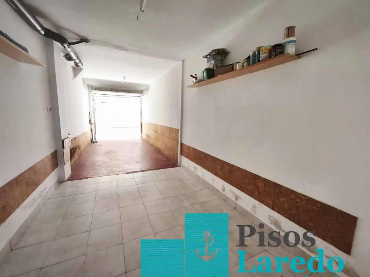 Maisonette zum Verkauf in Laredo mit Heizung, Parkett und Terrasse