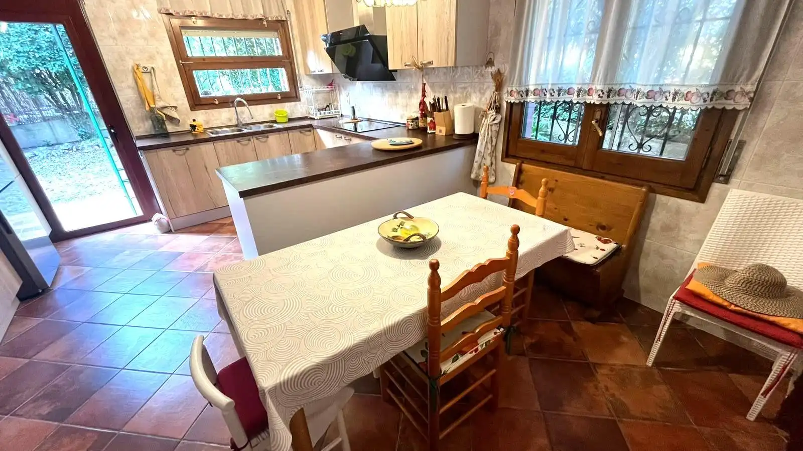 Cuina de Casa o xalet en venda en Riells i Viabrea amb Calefacció