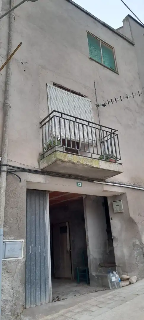 Terrassa de Casa o xalet en venda en Riba-roja d'Ebre amb Traster, Moblat i Balcó