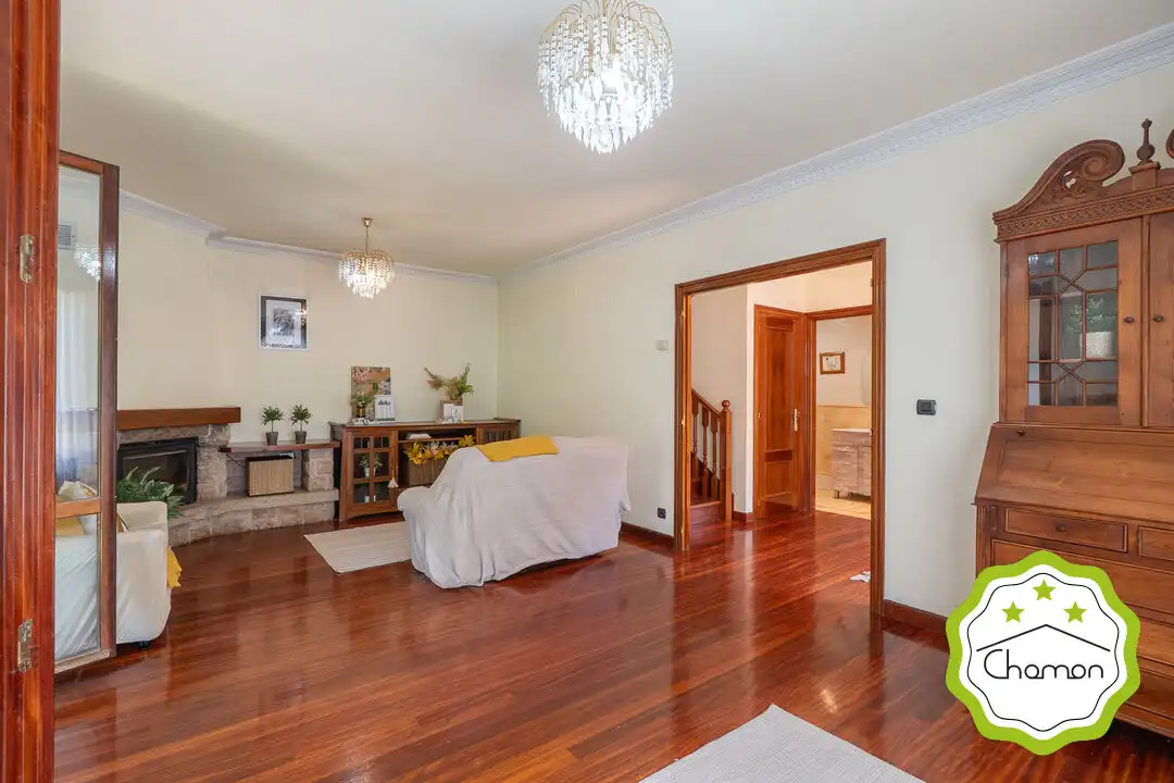 Sala d'estar de Casa o xalet en venda en Zeberio amb Calefacció, Jardí privat i Traster