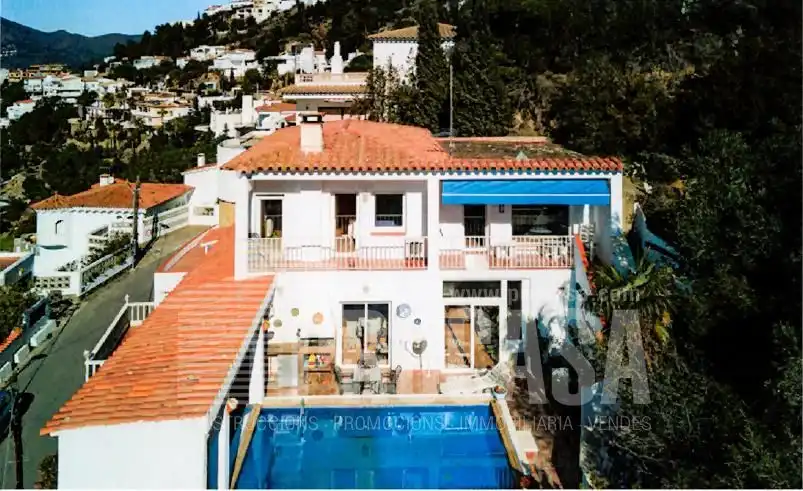 Villa con piscina in vendita a Almadrava - Canyelles - Puig-Rom