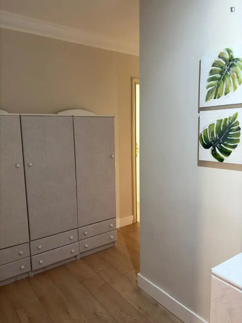 Habitación de Apartamento de alquiler en Valencia con Aire acondicionado y Amueblado