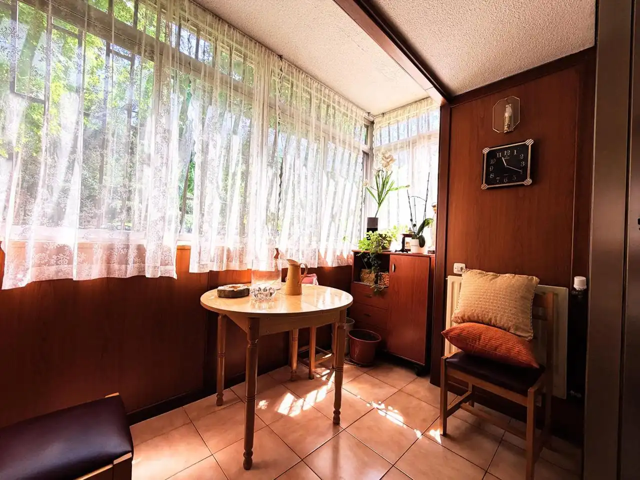 Sala d'estar de Planta baixa en venda en Madrid amb Calefacció i Terrassa