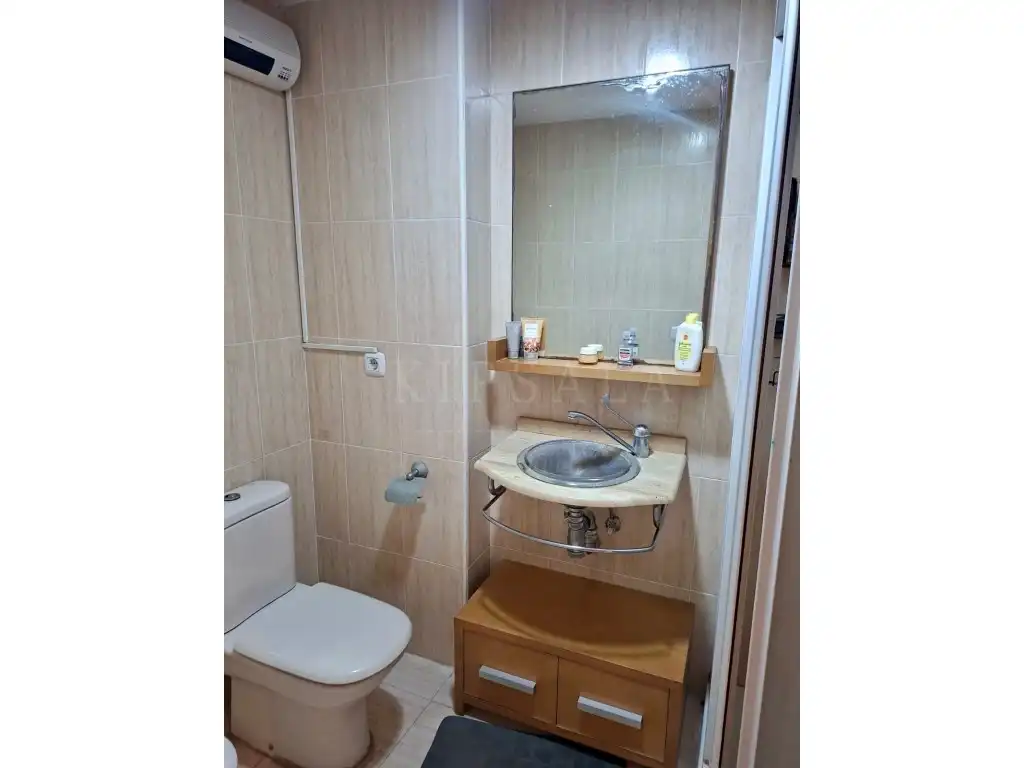 Bathroom of Flat for sale in Poblats Marítims