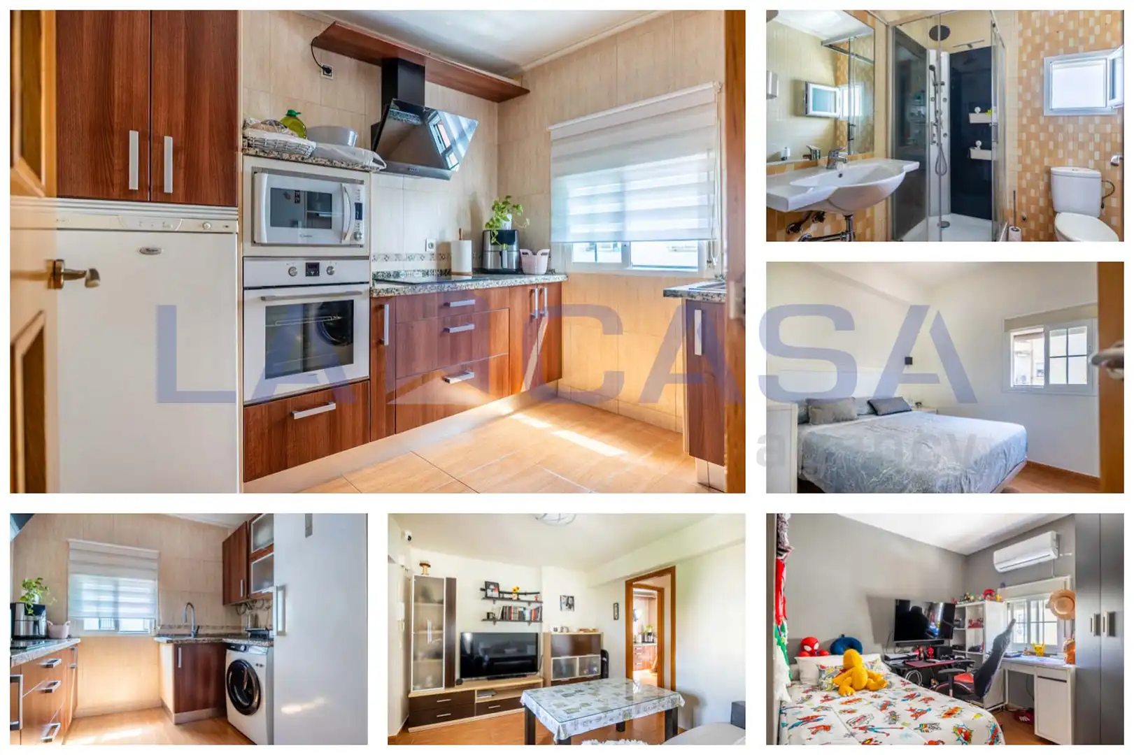 Kitchen of Flat for sale in Sevilla
