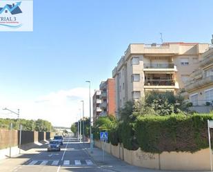 Vista exterior de Traster en venda en Calafell