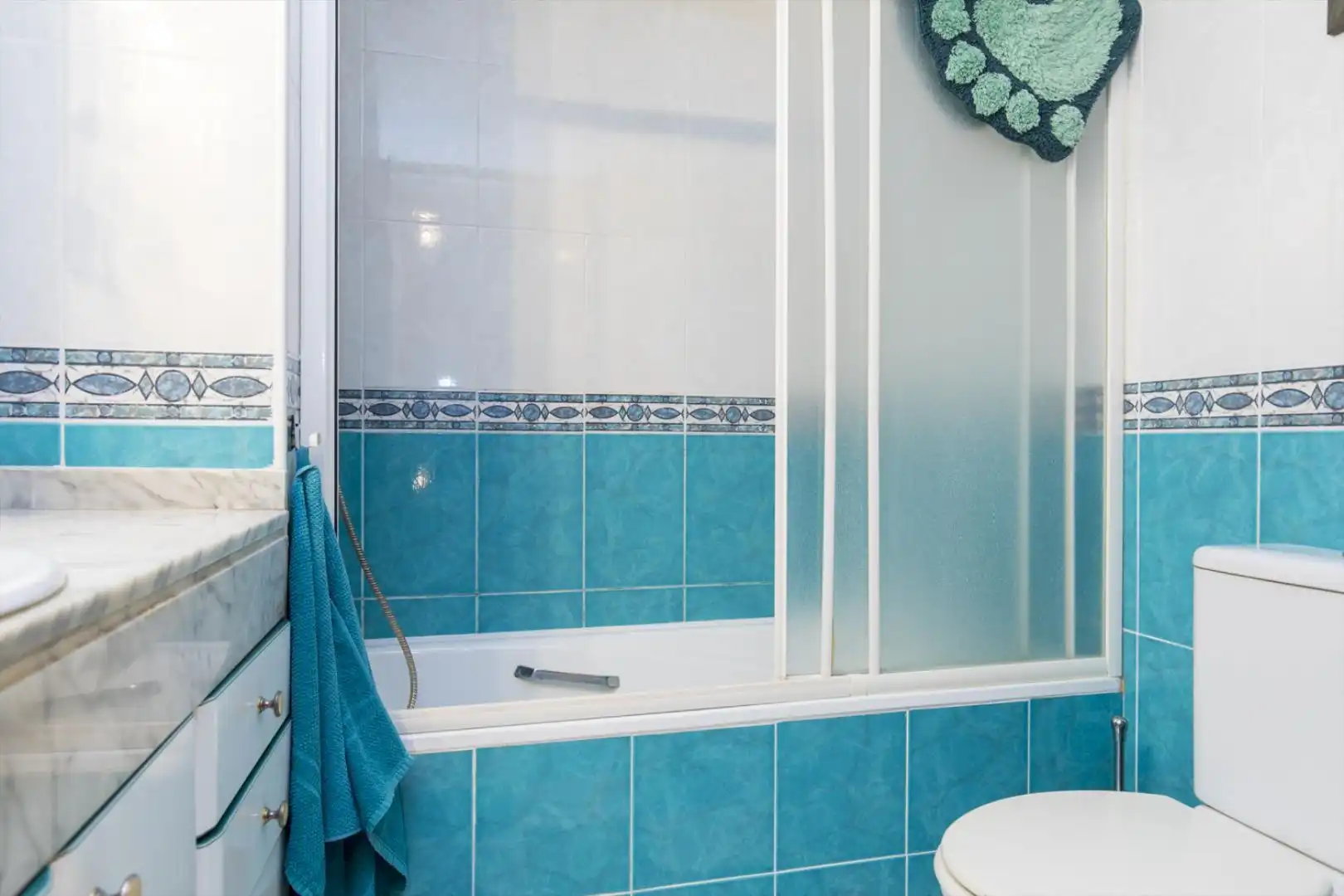 Bathroom of Detached homes for sale in Zaragoza  with Terrace, Storage room and Swimming Pool