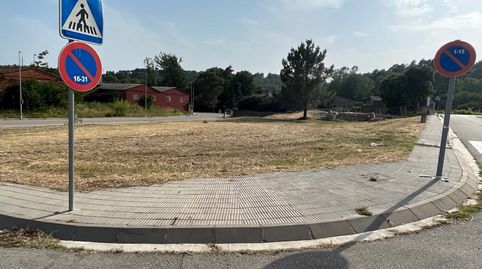 OPORTUNIDAD PARCELA ESQUINERA TOTALMENTE LLANA EN VENTA EN BREDA