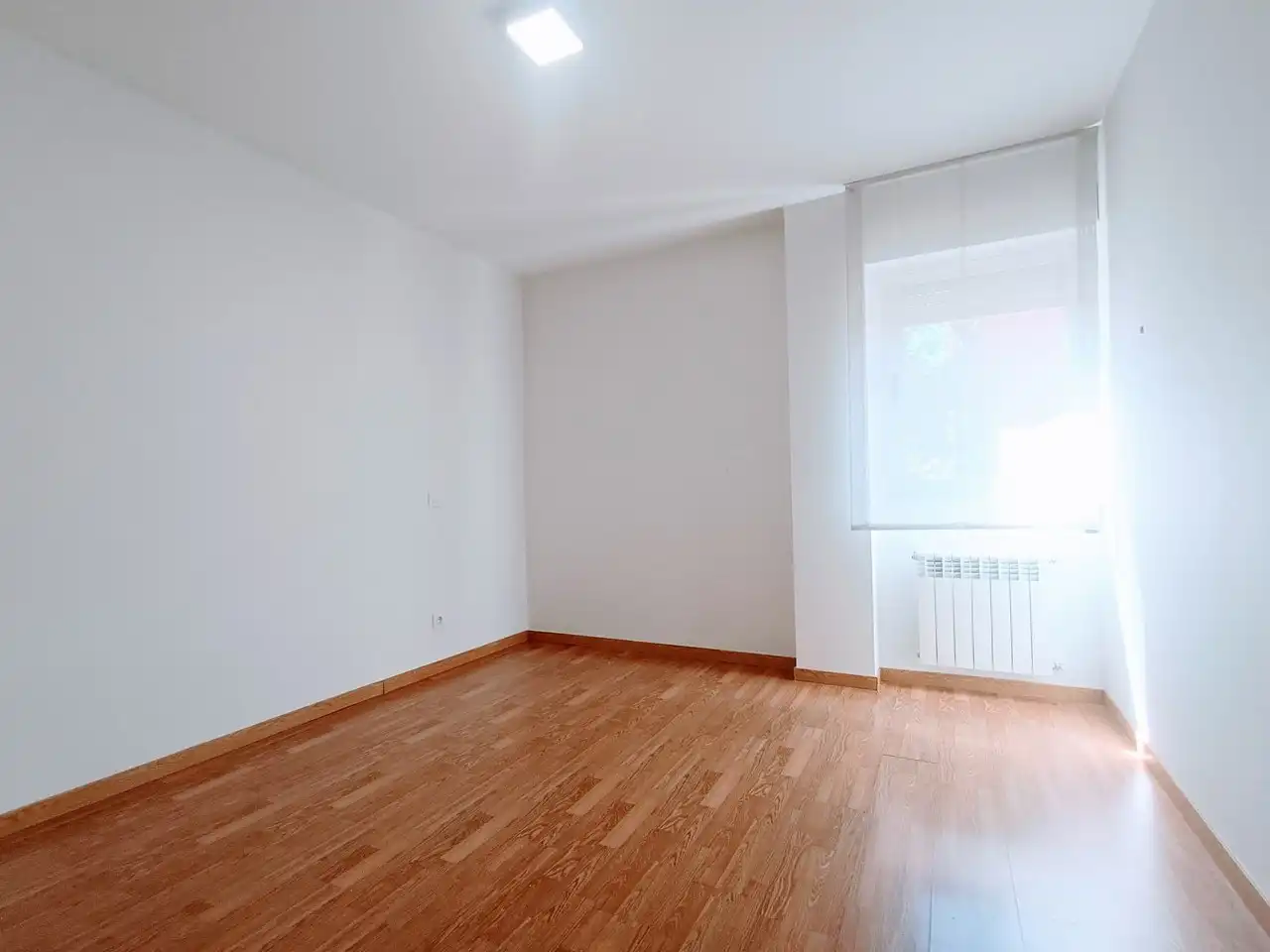 Habitación de Piso de alquiler en Madrid con Aire acondicionado, Calefacción y Horno