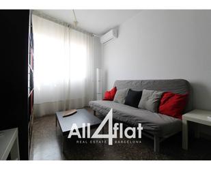 Bedroom of Flat to rent in  Barcelona Capital  with Air Conditioner, Furnished and Alarm