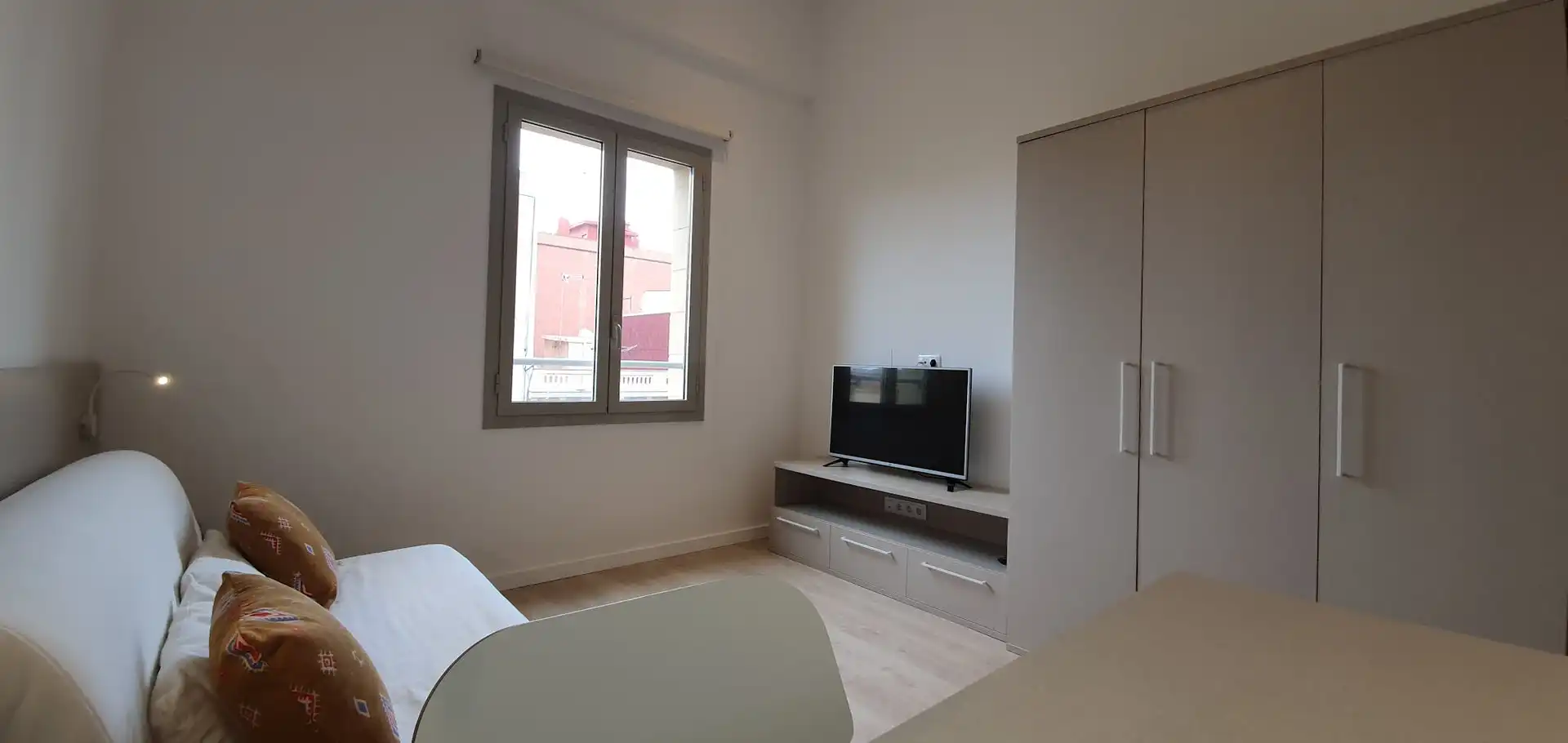 Sala de estar de Piso de alquiler en Barcelona con Aire acondicionado, Calefacción y Amueblado