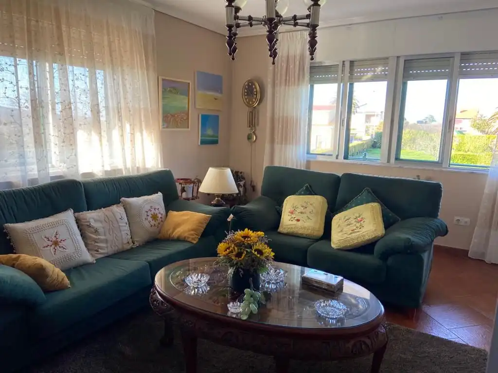 Sala de estar de Casa o chalet en venta en Ferrol con Calefacción, Jardín privado y Terraza
