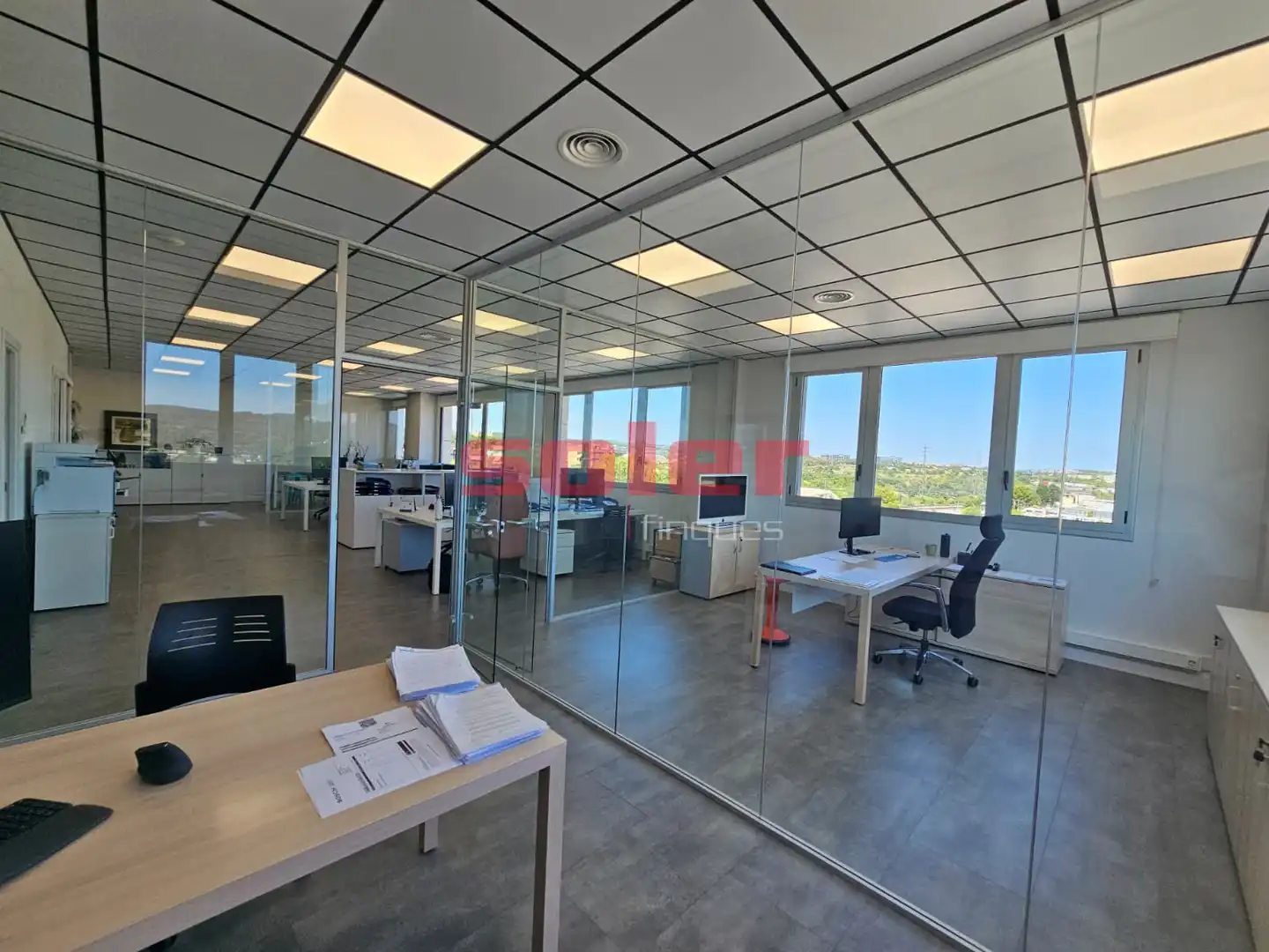 Oficina de lloguer en Rubí amb Aire condicionat i Traster