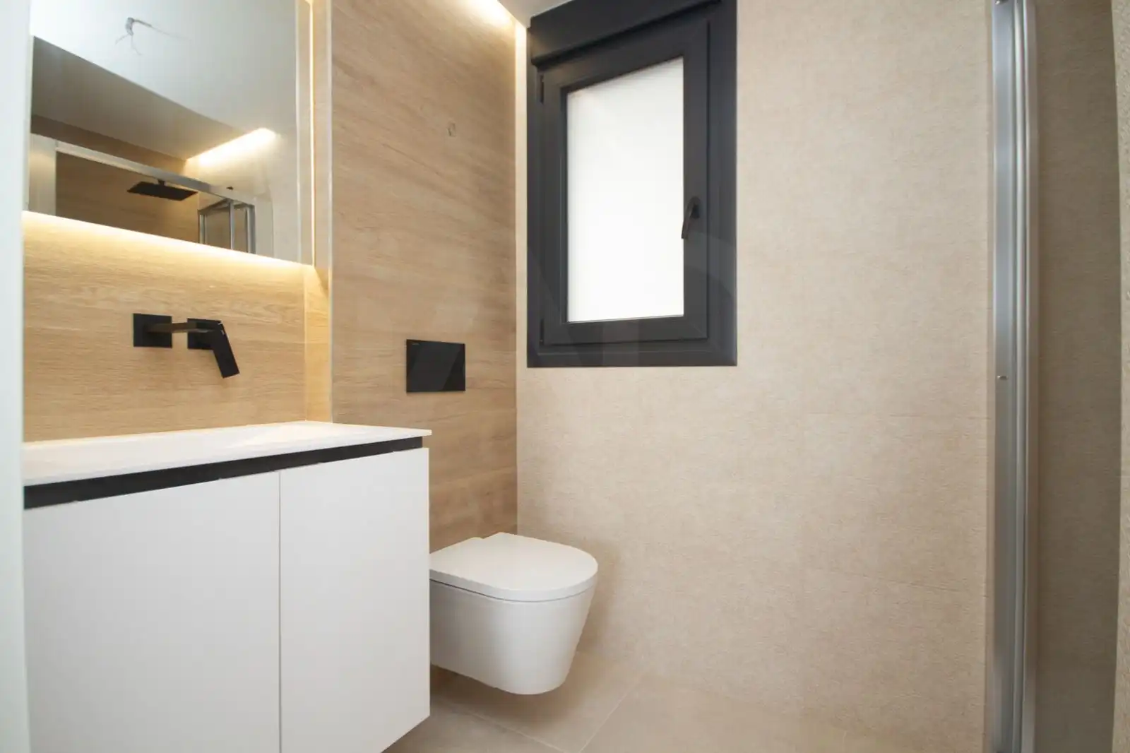 Baño de Piso en venta en Els Poblets con Aire acondicionado, Calefacción y Terraza