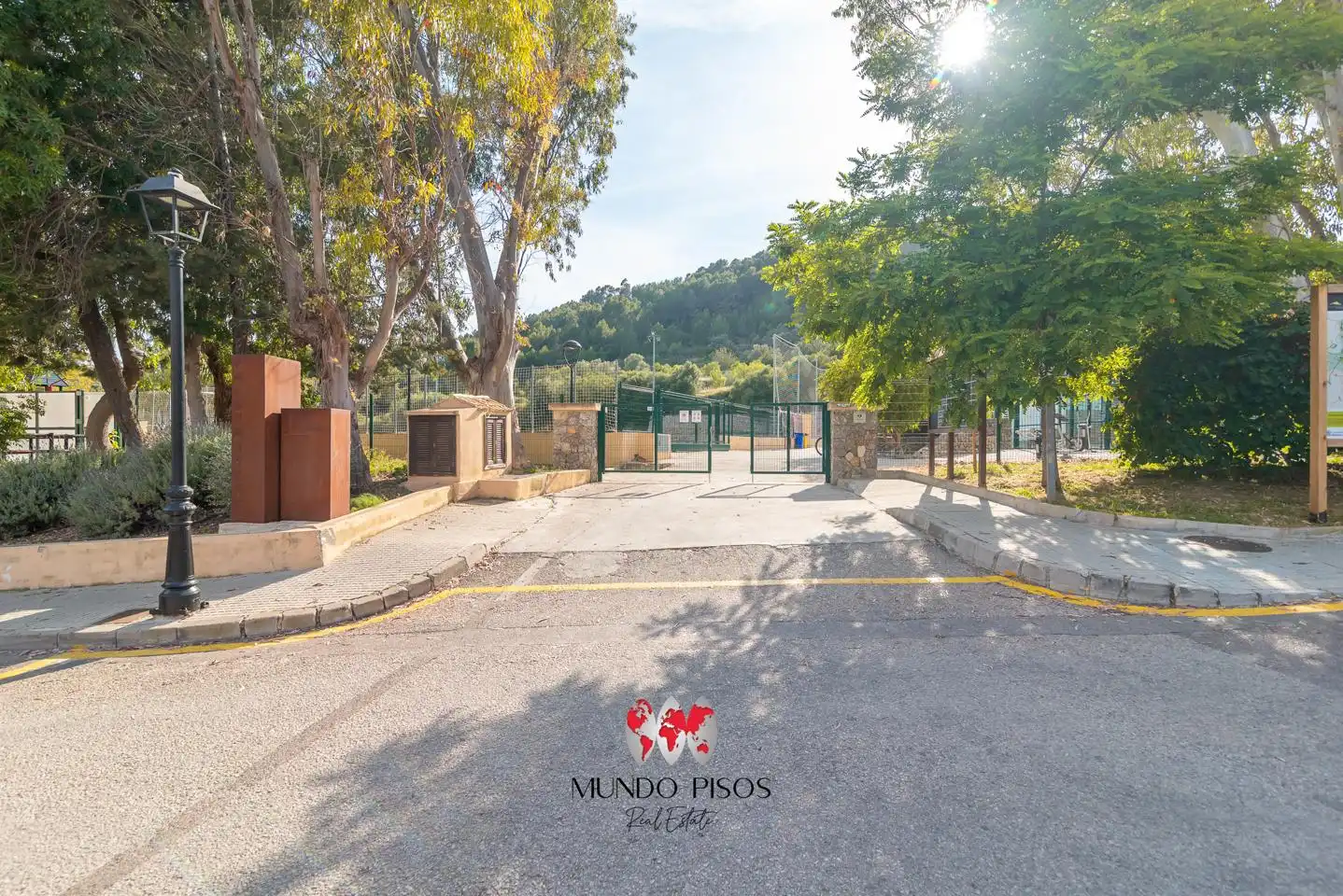 Vista exterior de Casa o chalet en venta en Puigpunyent con Terraza, Trastero y Balcón