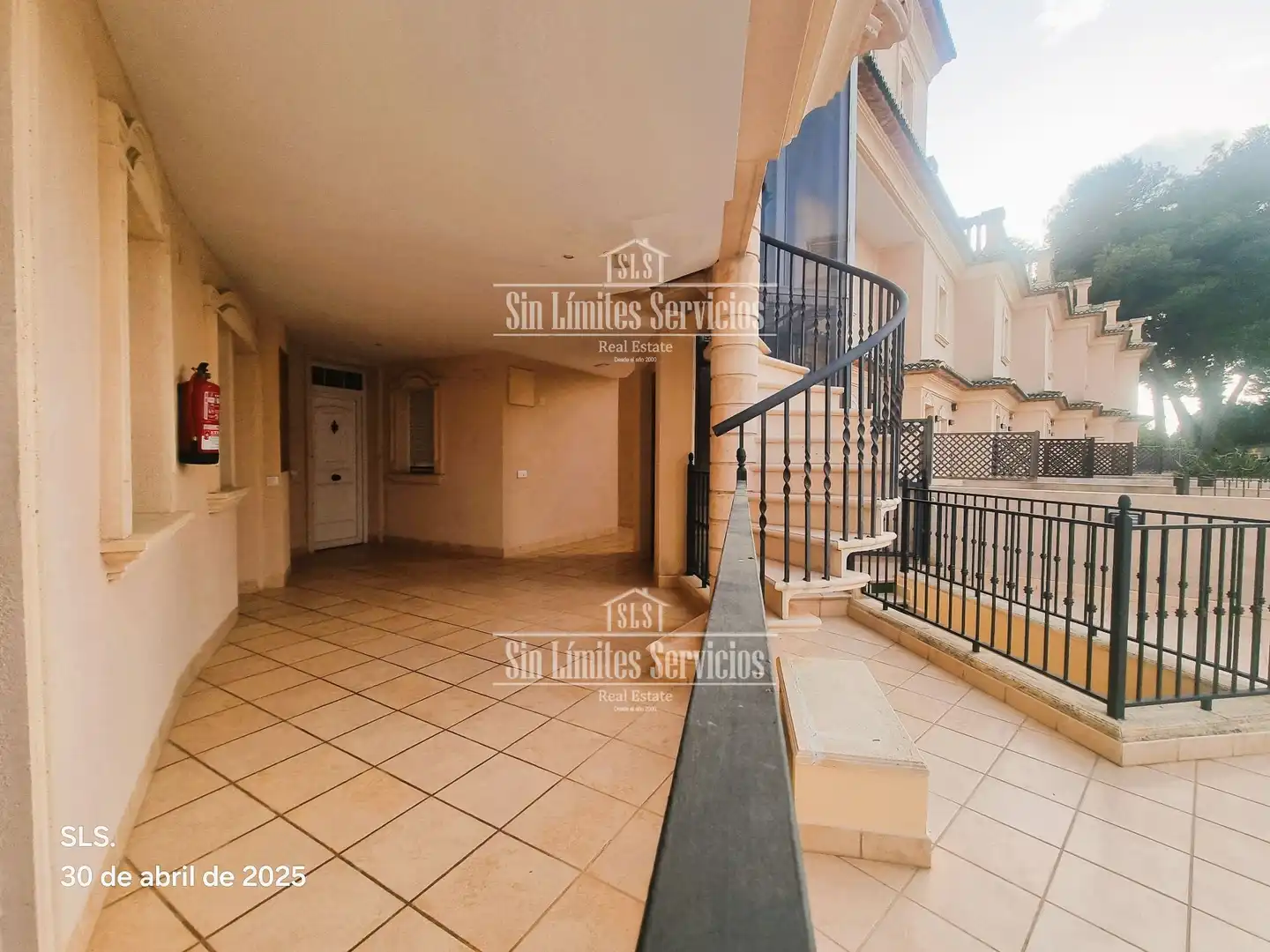 Wohnung zum Verkauf in Alcalà de Xivert mit Klimaanlage, Heizung und Privatgarten
