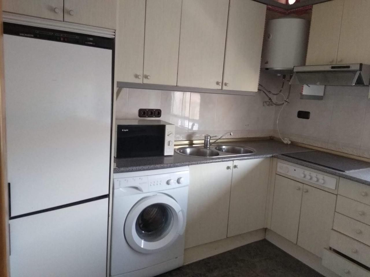 Flat for sale in Hernán Cortés, Ahigal