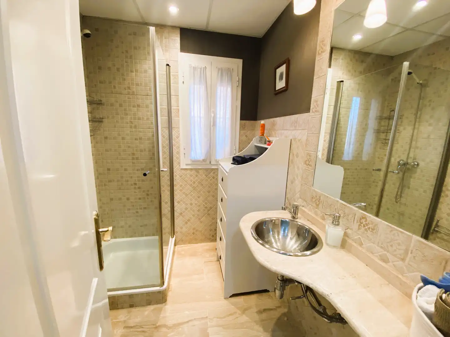 Baño de Casa o chalet en venta en Dos Hermanas con Aire acondicionado, Jardín privado y Terraza