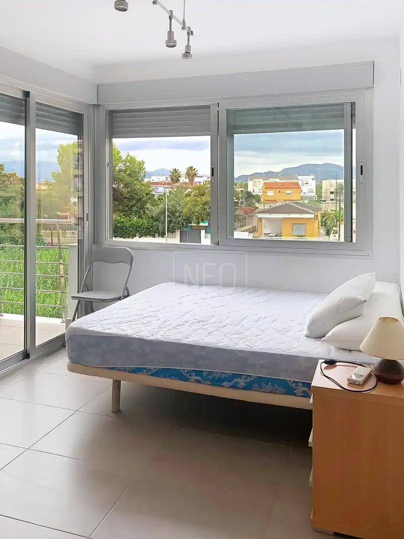 Dormitori de Casa adosada en venda en Daimús amb Aire condicionat, Jardí privat i Terrassa