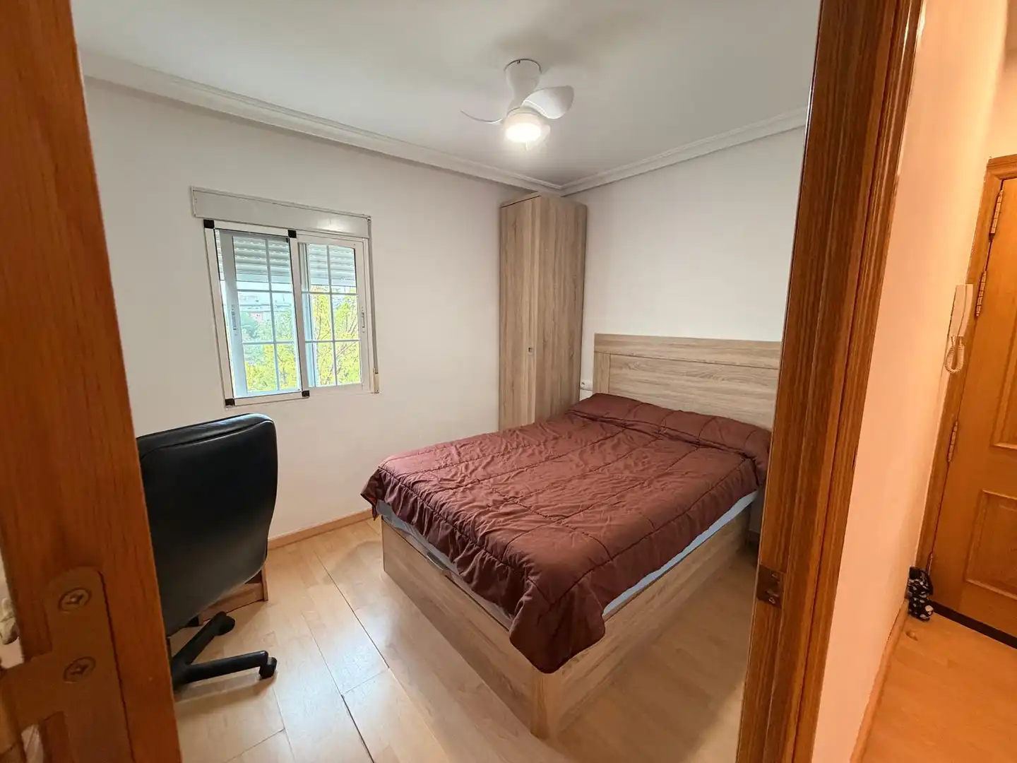 Schlafzimmer von Wohnung zur Miete in PAU 2-600