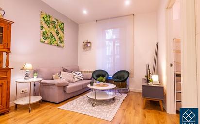 Living room of Flat for sale in Donostia - San Sebastián   with Heating, Furnished and Balcony