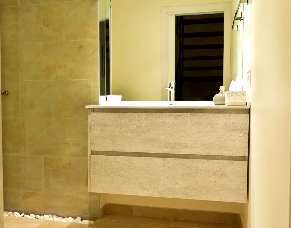 Baño de Casa o chalet en venta en Benicasim / Benicàssim con Aire acondicionado, Jardín privado y Terraza