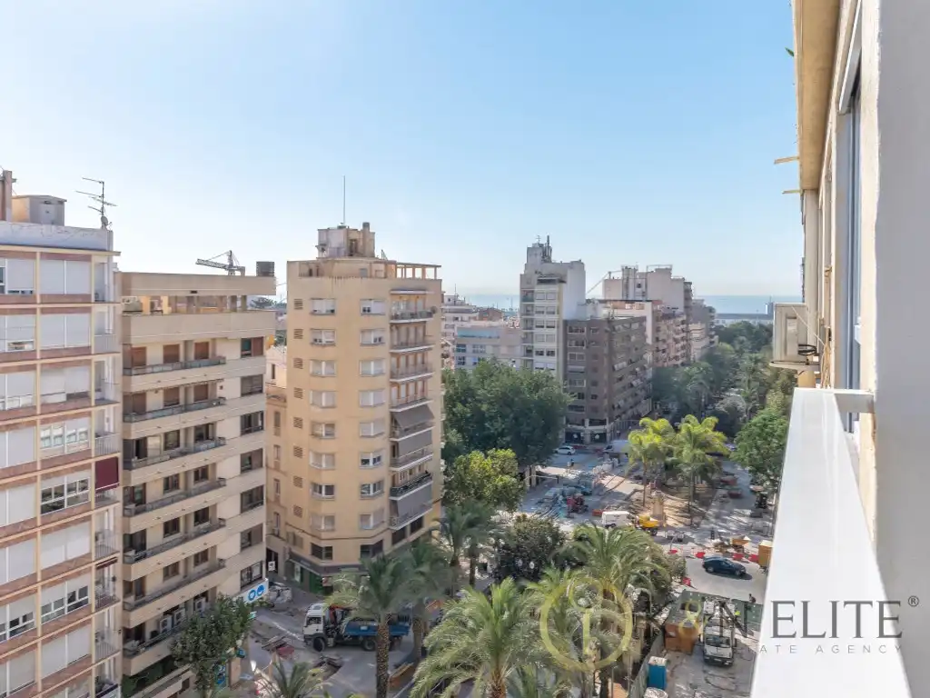 Vista exterior de Pis de lloguer en Alicante / Alacant amb Aire condicionat i Terrassa