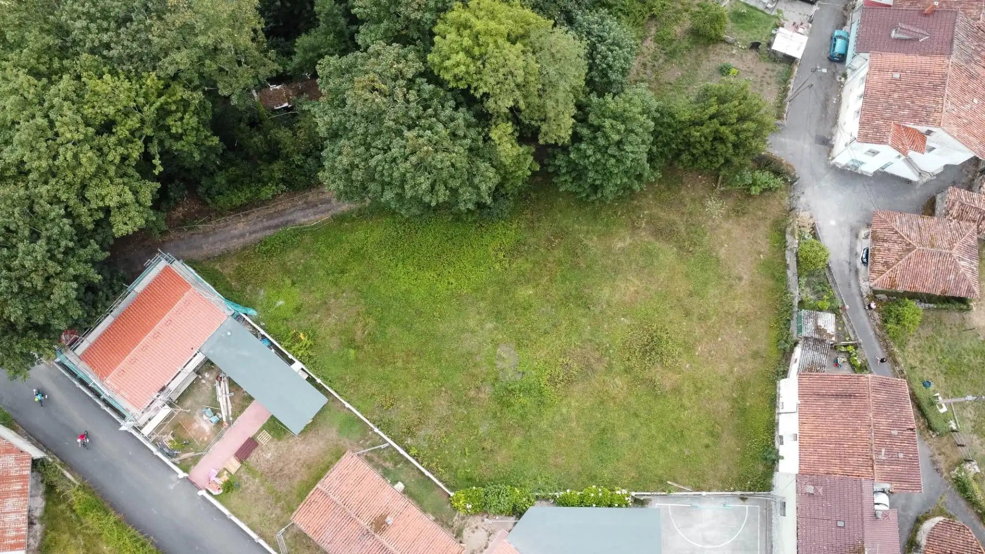 Casa o xalet en venda en Oviedo  amb Calefacció, Jardí privat i Terrassa