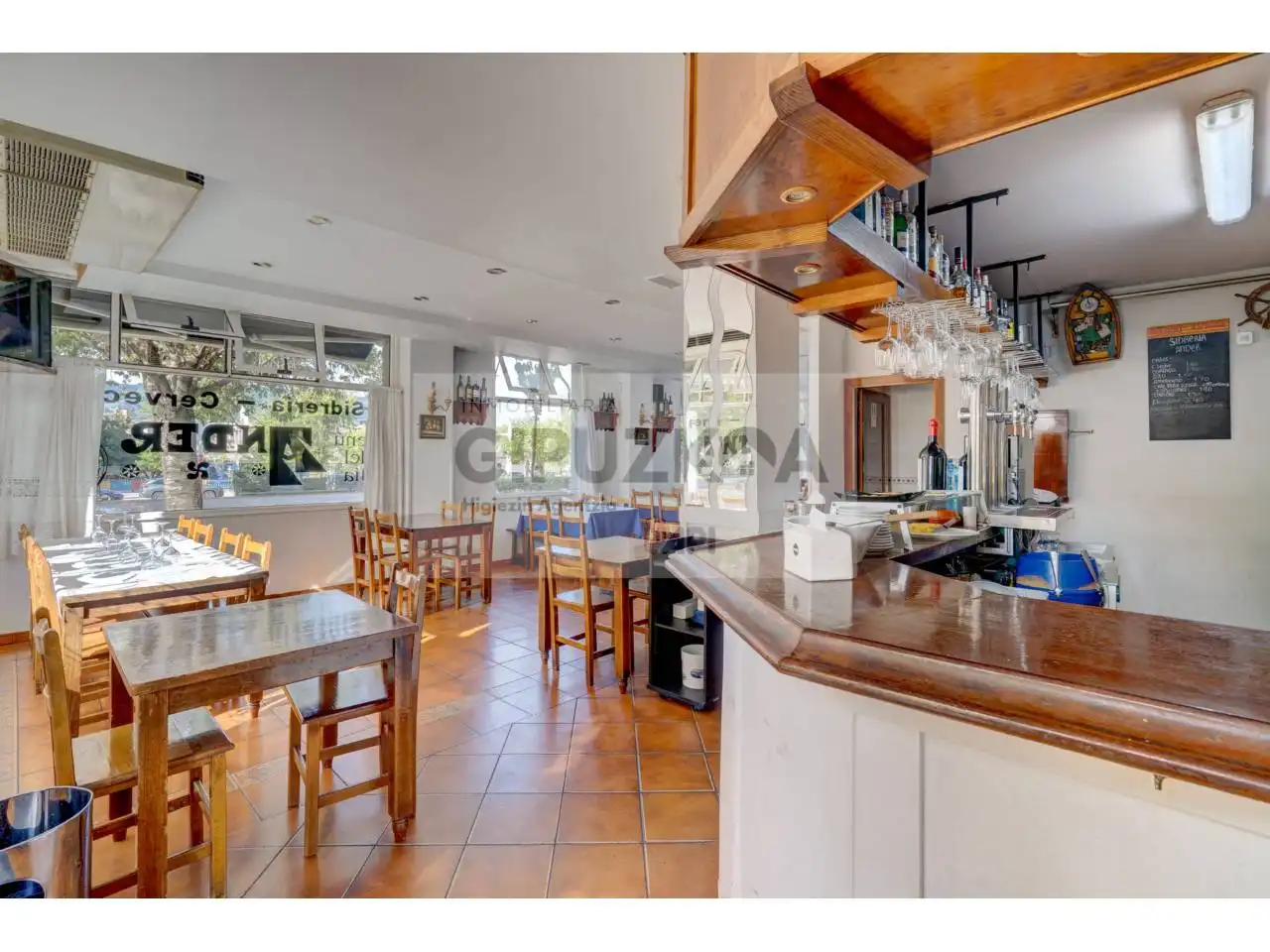 Commercial properties for rent in Deusto