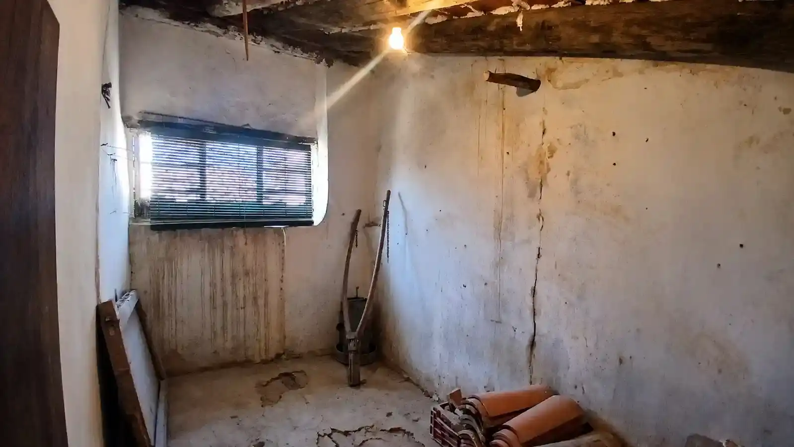 Casa adosada en venda en Valderrobres amb Moblat i Balcó