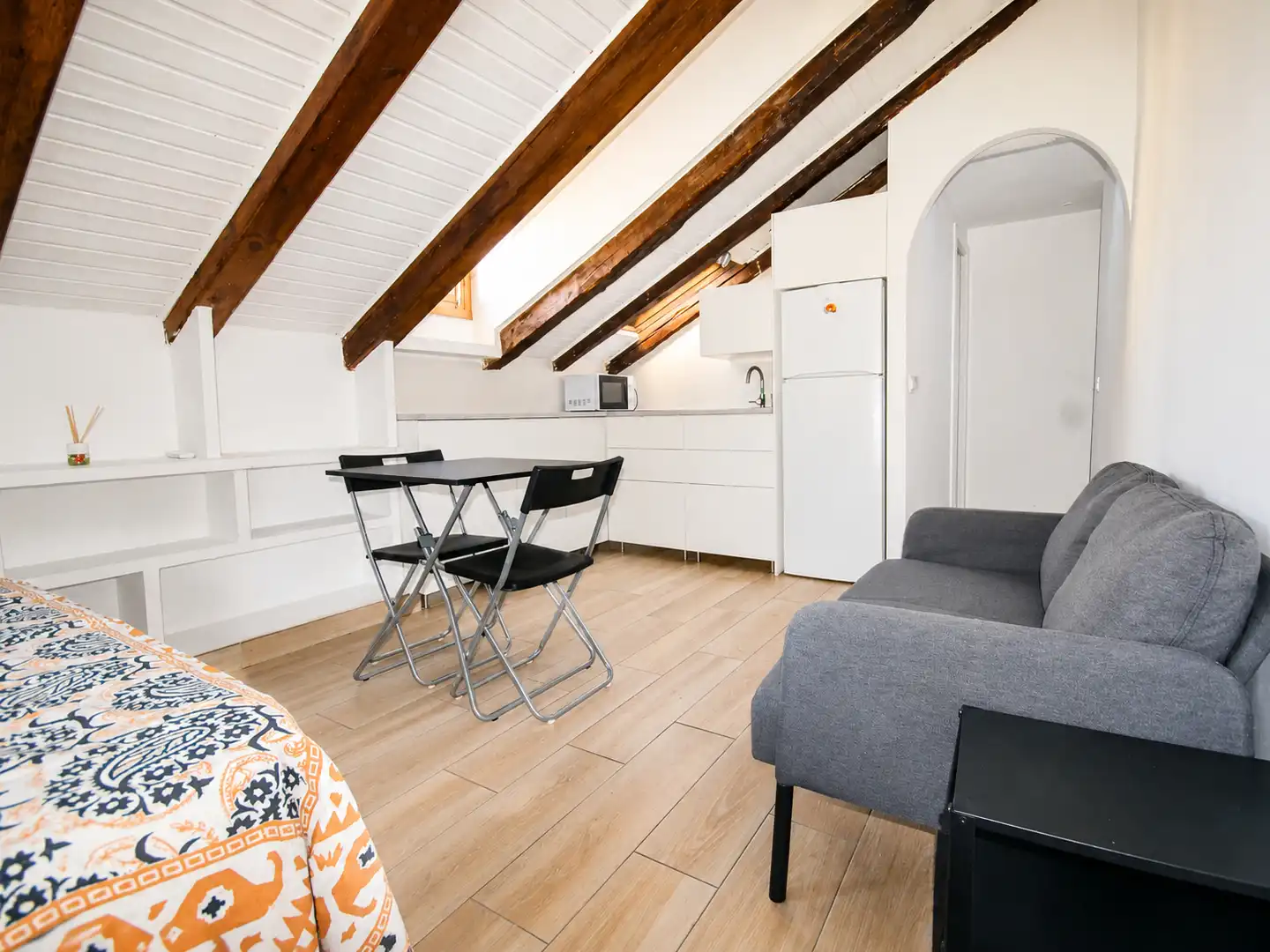 Studio à louer à Calle de San Vicente Ferrer