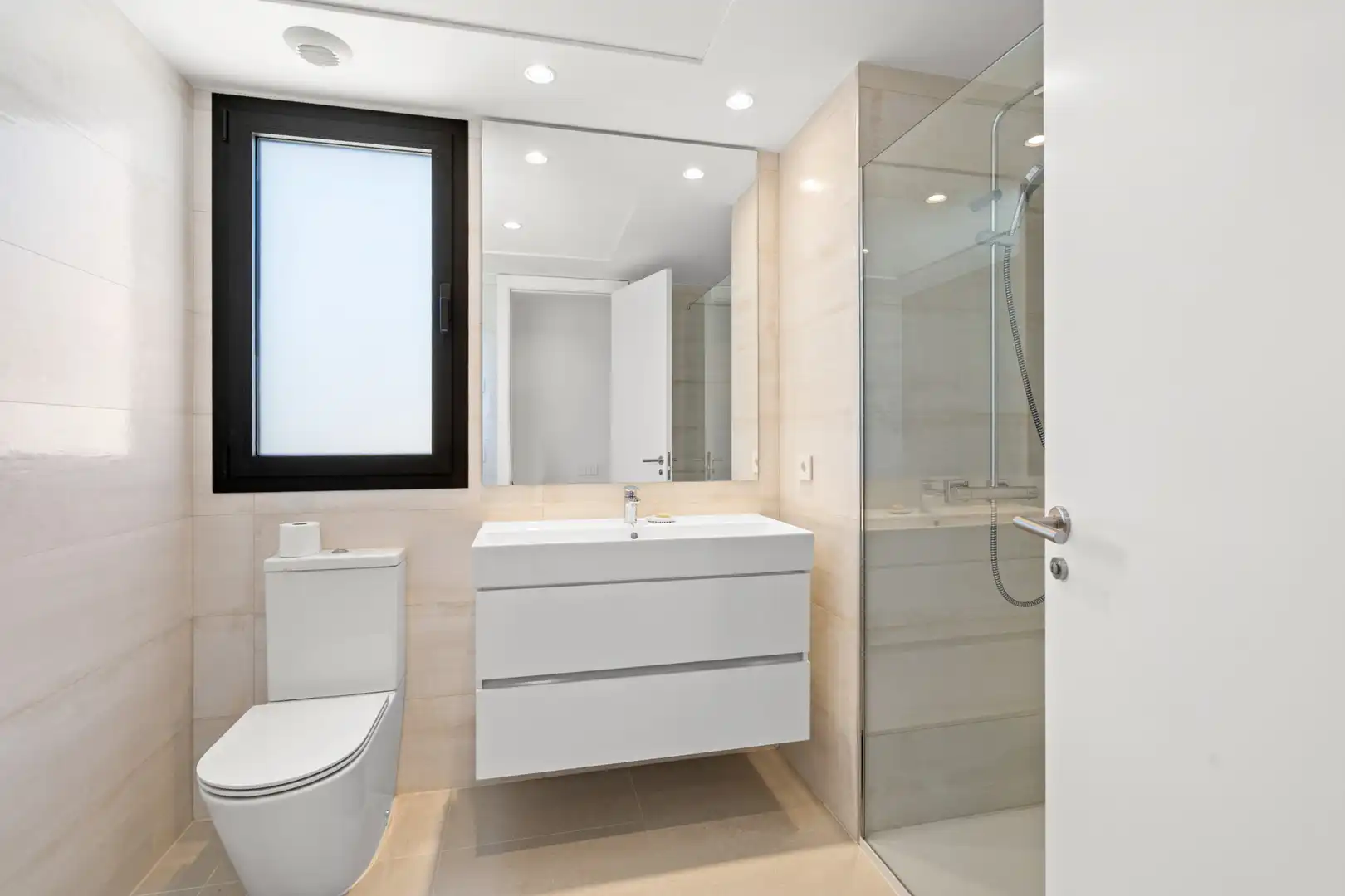 Apartamento con terraza en venta en Selwo, imagen 5