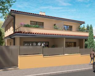 Exterior view of Single-family semi-detached for sale in Caldes de Malavella  with Air Conditioner, Heating and Terrace