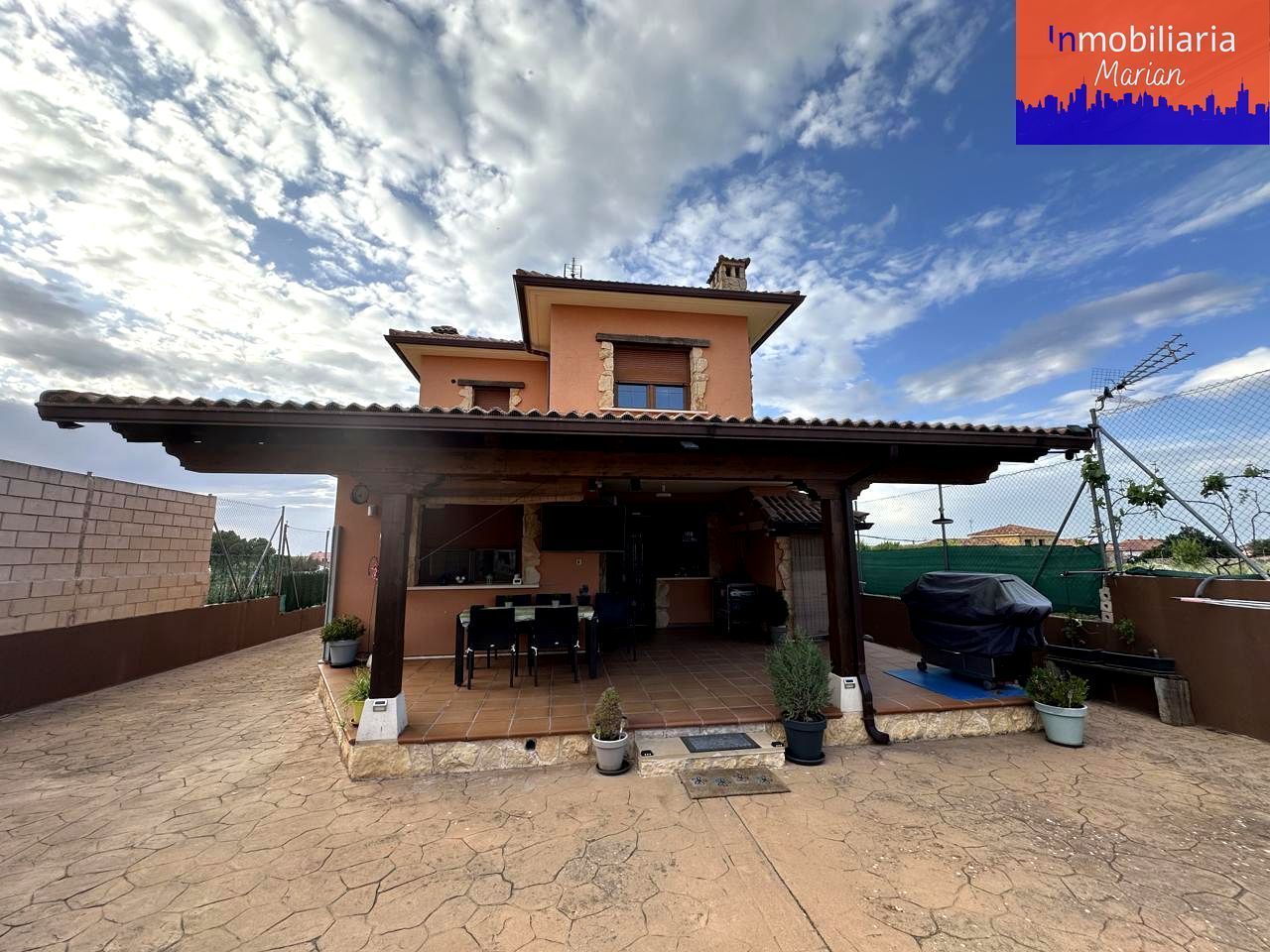Terrace of House or chalet for sale in Campillo de Aranda  with Swimming Pool and Sauna