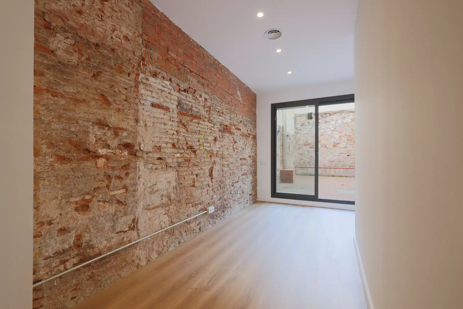 Planta baja en venta en Badalona con Aire acondicionado, Calefacción y Parquet