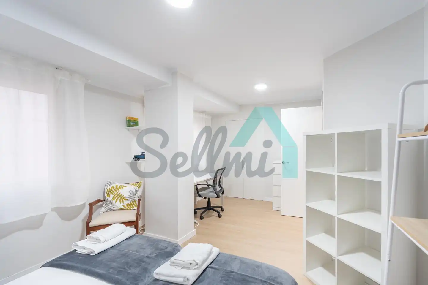 Flat for rent in Jerónimo Ibrán, Milán - Pumarín