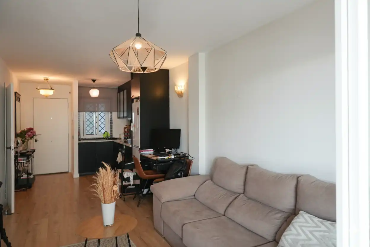 Sala d'estar de Apartament en venda en Marbella amb Aire condicionat, Terrassa i Piscina
