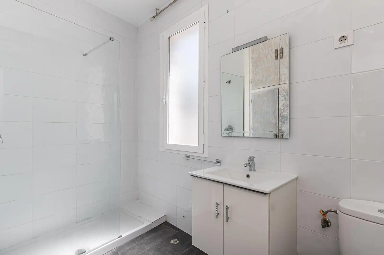 Baño de Piso en venta en Madrid con Aire acondicionado, Calefacción y Terraza
