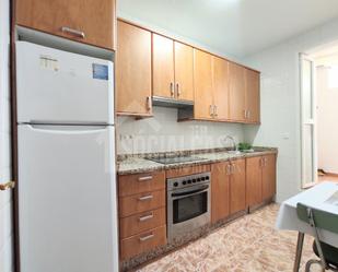 Kitchen of Flat to rent in  Córdoba Capital