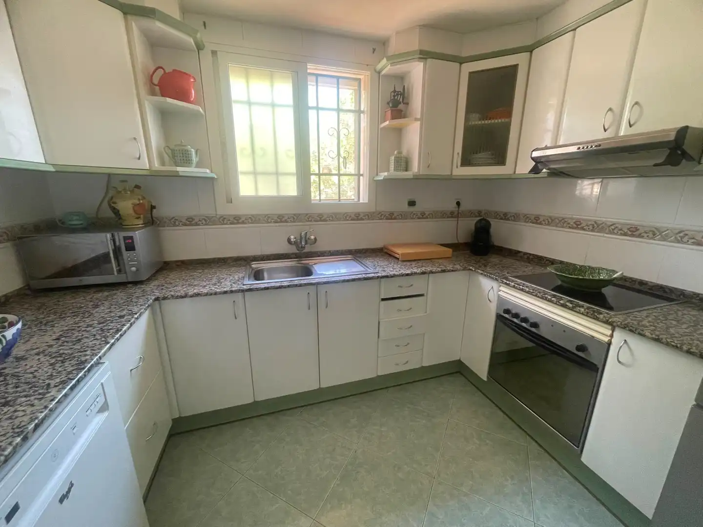 Cuina de Casa o xalet en venda en Riudecanyes amb Aire condicionat, Calefacció i Terrassa