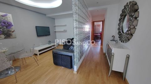 Foto 2 von Wohnung zur Miete in Calle Capitán Juan Varela, Os Mallos, A Coruña Capital