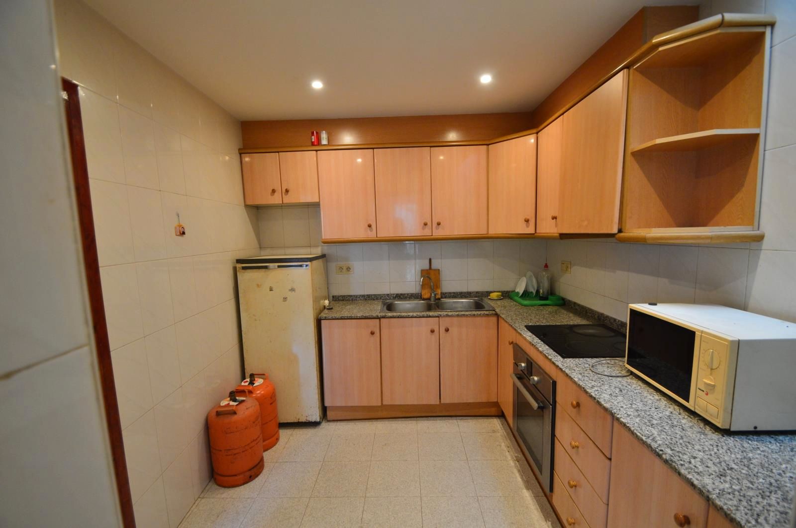 Cuina de Casa adosada en venda en Vinaròs amb Terrassa, Moblat i Rentadora