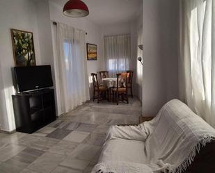 Sala d'estar de Apartament en venda en Arcos de la Frontera amb Aire condicionat, Terrassa i Traster