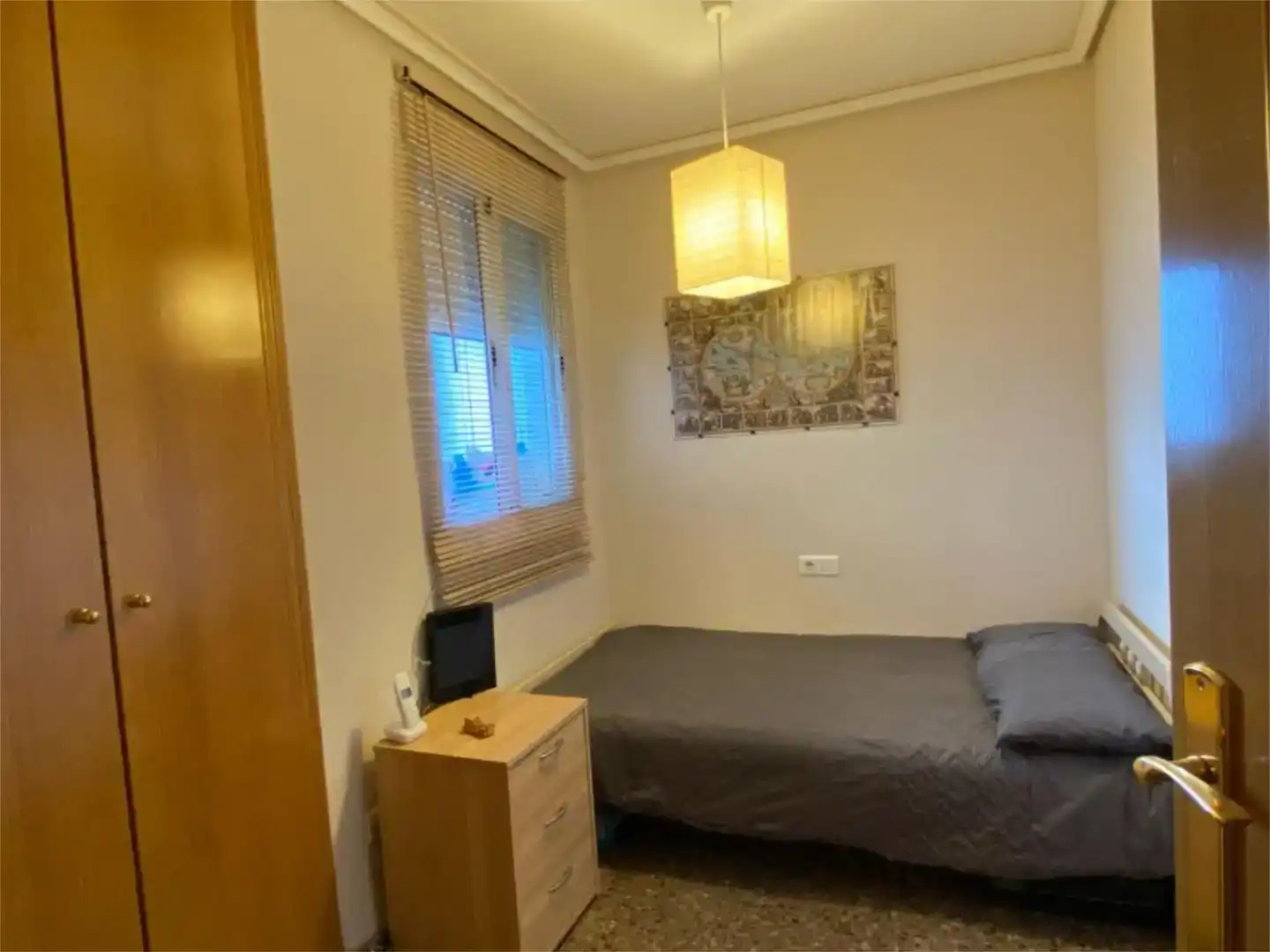 Habitación de Piso para compartir en Torrent con Aire acondicionado, Amueblado y Balcón
